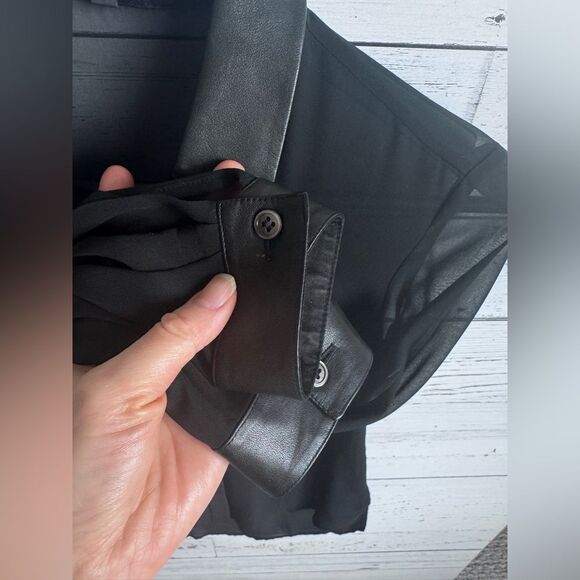 IZZUE Collection - Black Sheer Blouse - Picture 4 of 5